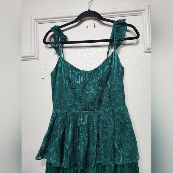 Lulus Stunning Glory Hunter Green Floral Jacquard Tiered Maxi Dress Wedding - Picture 8 of 9